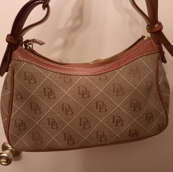 Dooney & Bourke Vintage purse - Picture 10 of 13